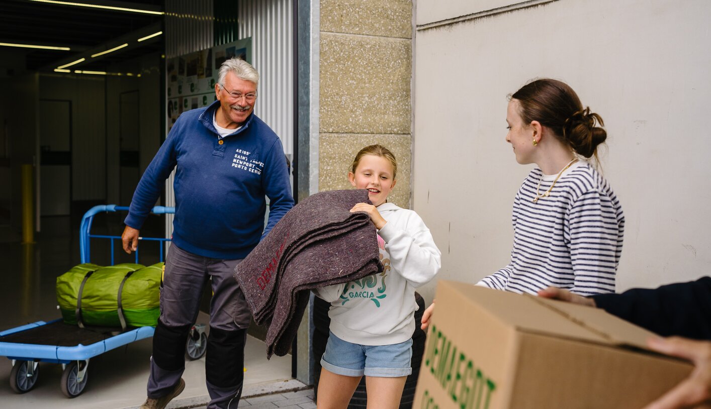 Bij Demaegdt zit je altijd goed, ook voor professioneel inpakmateriaal. Van dozen, tot dekens en bubbelplastiek. Neem contact op en wij voorzien het nodige voor jou! | © Nick Decombel